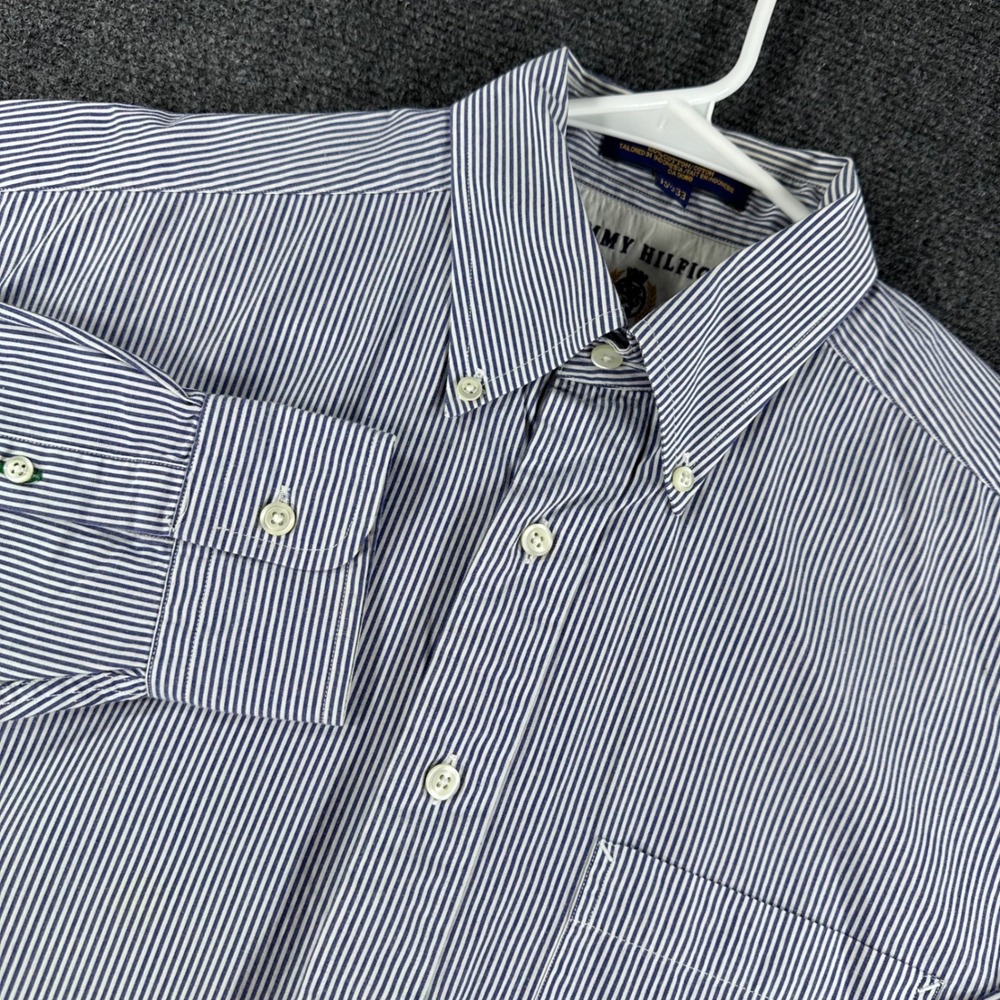 Tommy Hilfiger Button Down Mens‎ 15.5 33 Blue White Striped Vintage Crest Logo